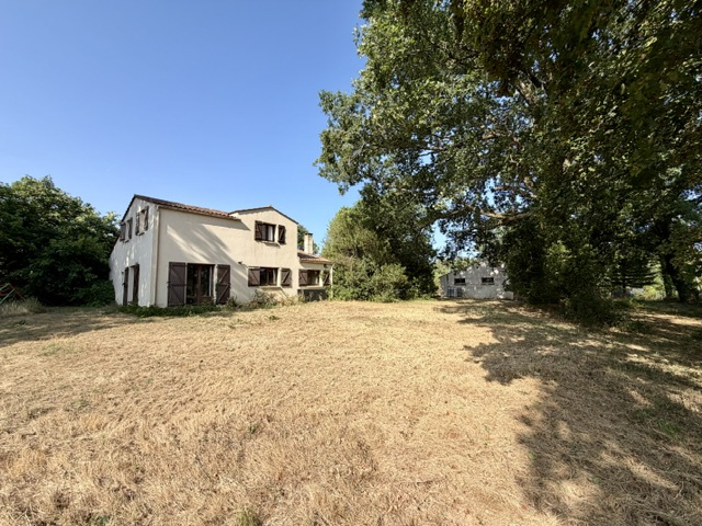 Maison 7 pièces - Terrain de 4186 m2