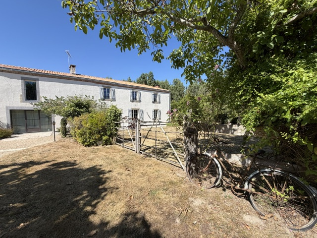 Plus qu'un domaine, une destination.